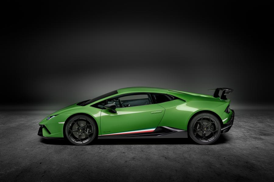  Lamborghini Huracan Performante (LB724) 2017 года  (WW) (фото 13 из 57)